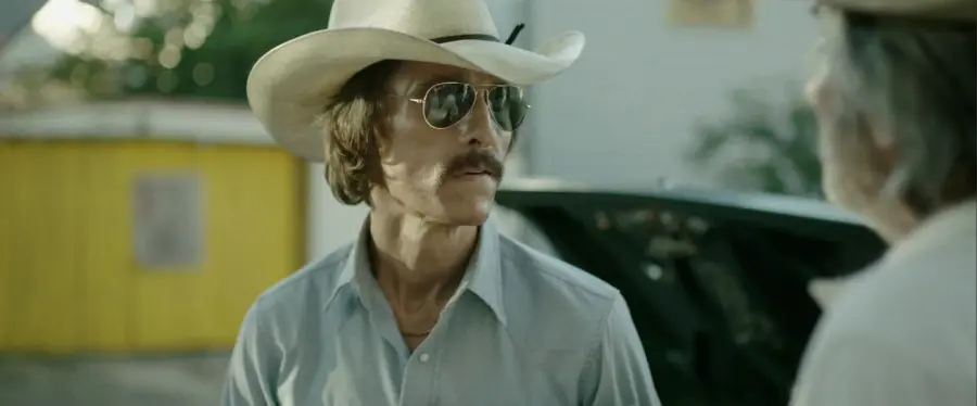 Ron Woodroof (Matthew McConaughey) ist nicht gewillt, nach der Pfeife der US-Behörden zu tanzen. © 2014 Ascot Elite Filmverleih GmbH