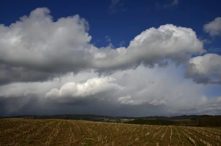Wolkenformation 4\_red