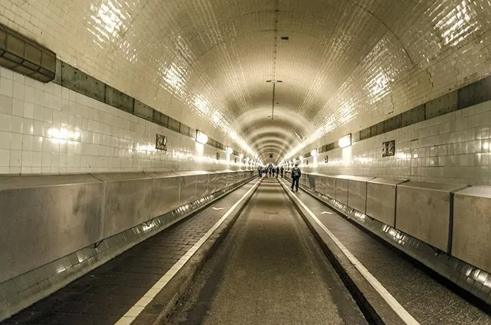 Elbtunnel II