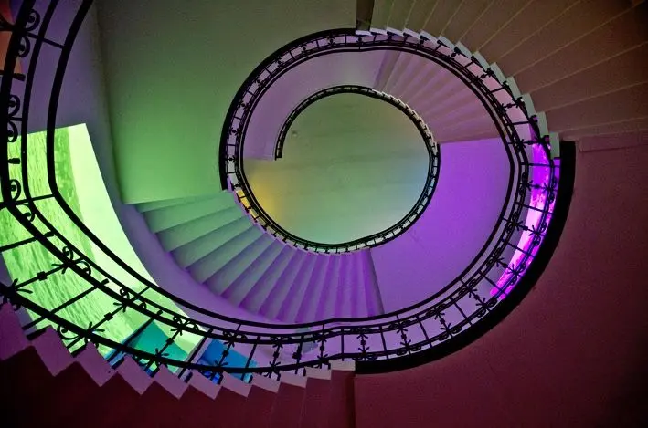 stairs\_red